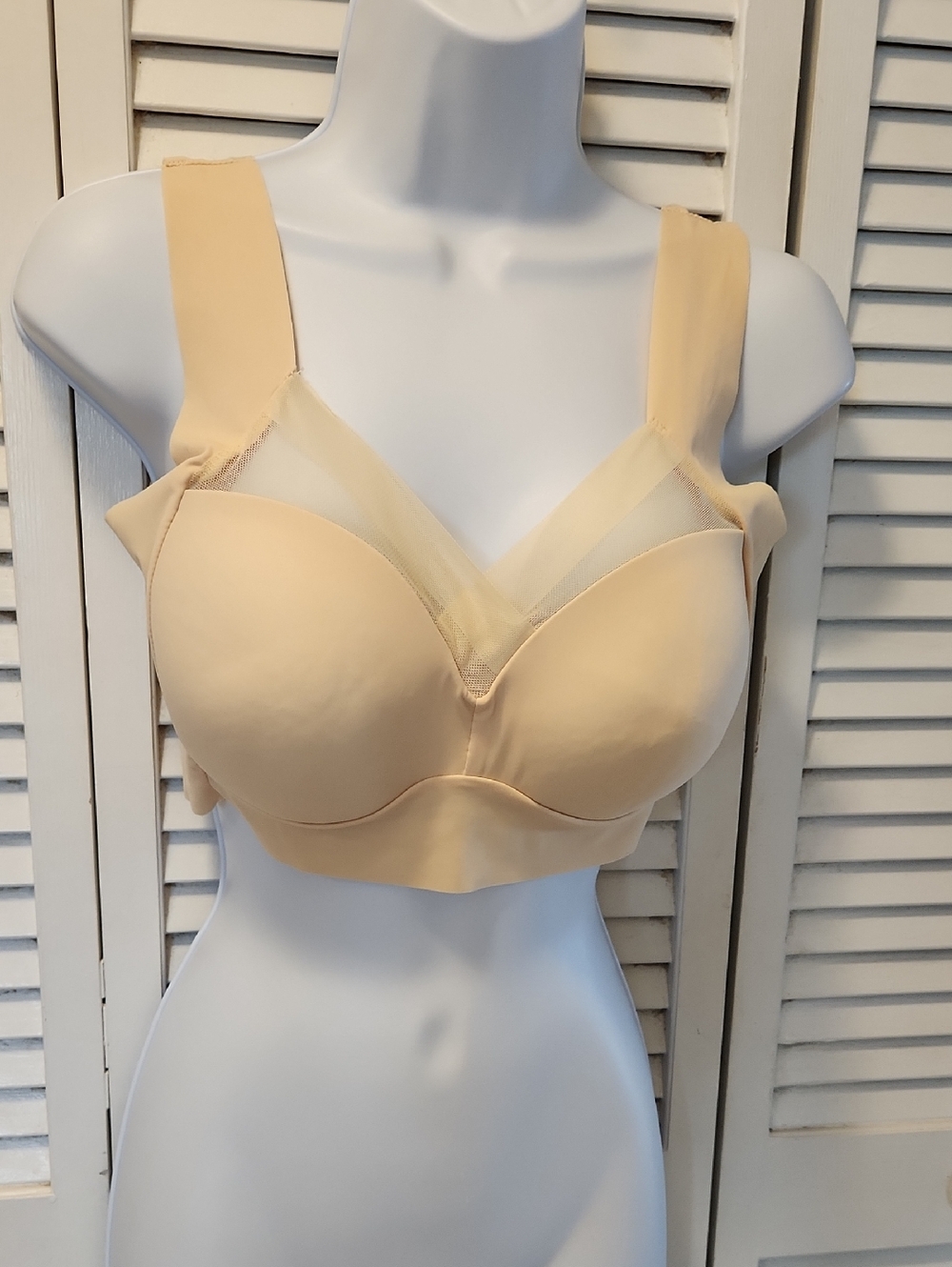 Everyday Comfort Full-Coverage Bra in Beige - Unbranded